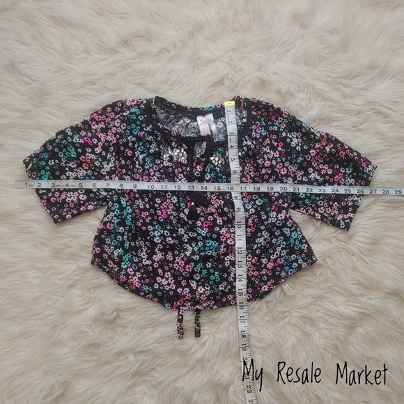 Girl's Floral Blouse Crop Top - Picture 4 of 6